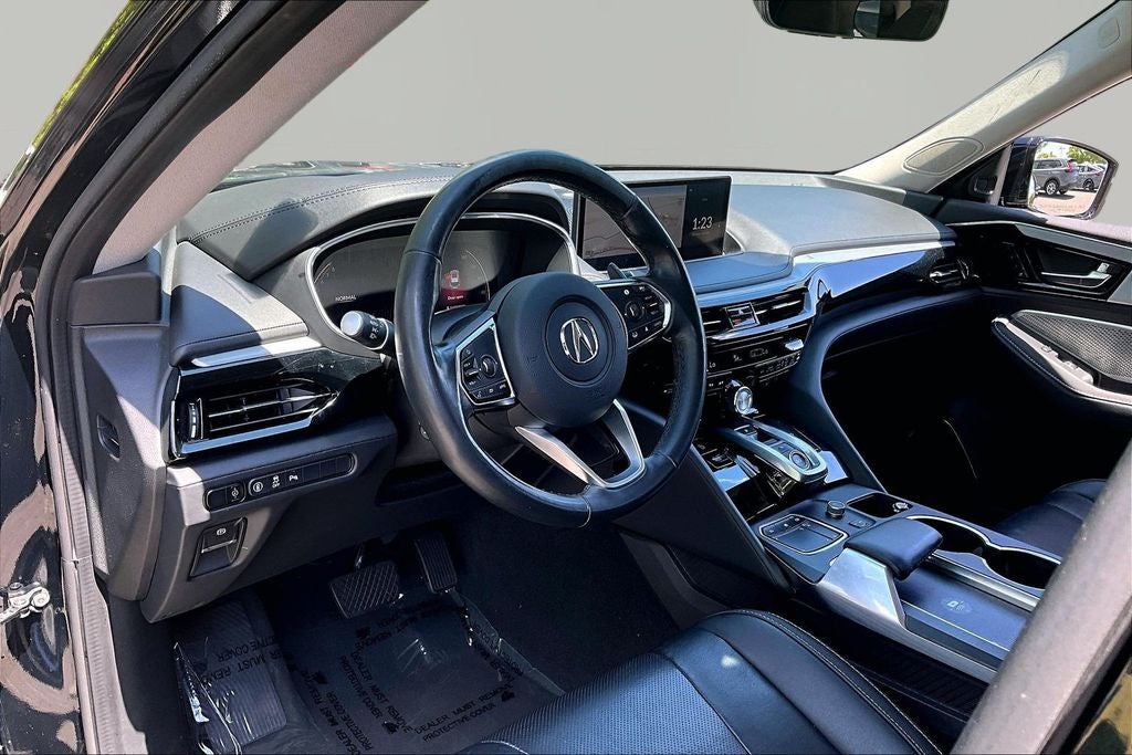 2023 Acura MDX w/Technology Package