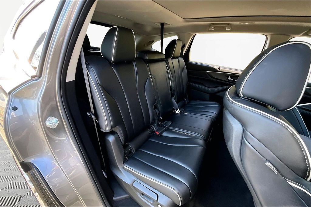 2023 Acura MDX w/Advance Package