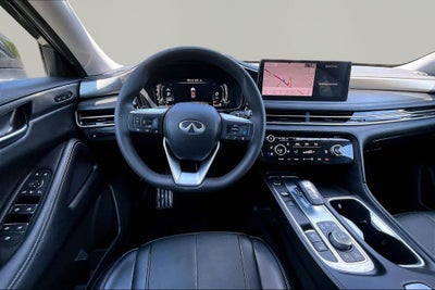 2023 INFINITI QX60 LUXE