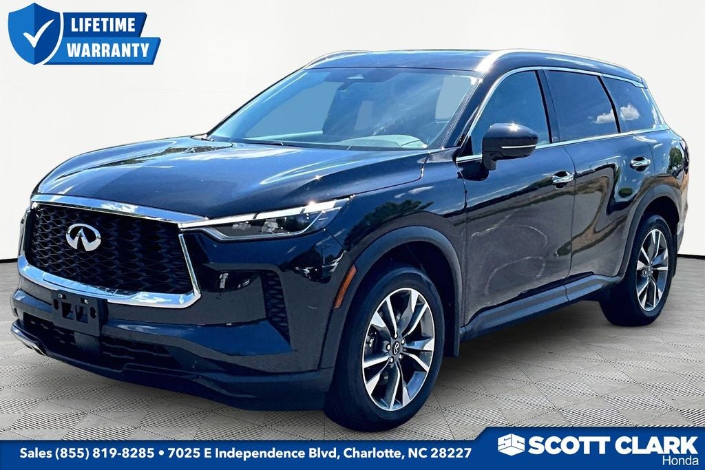 2023 INFINITI QX60 LUXE