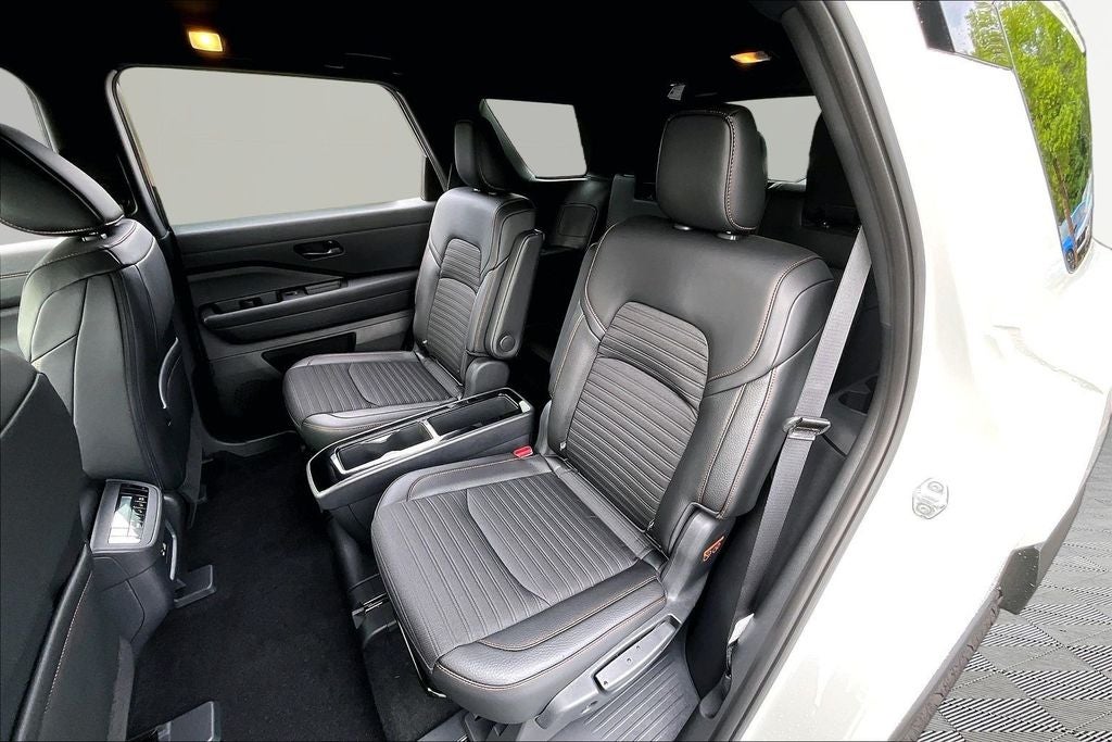 2025 Nissan Pathfinder Rock Creek