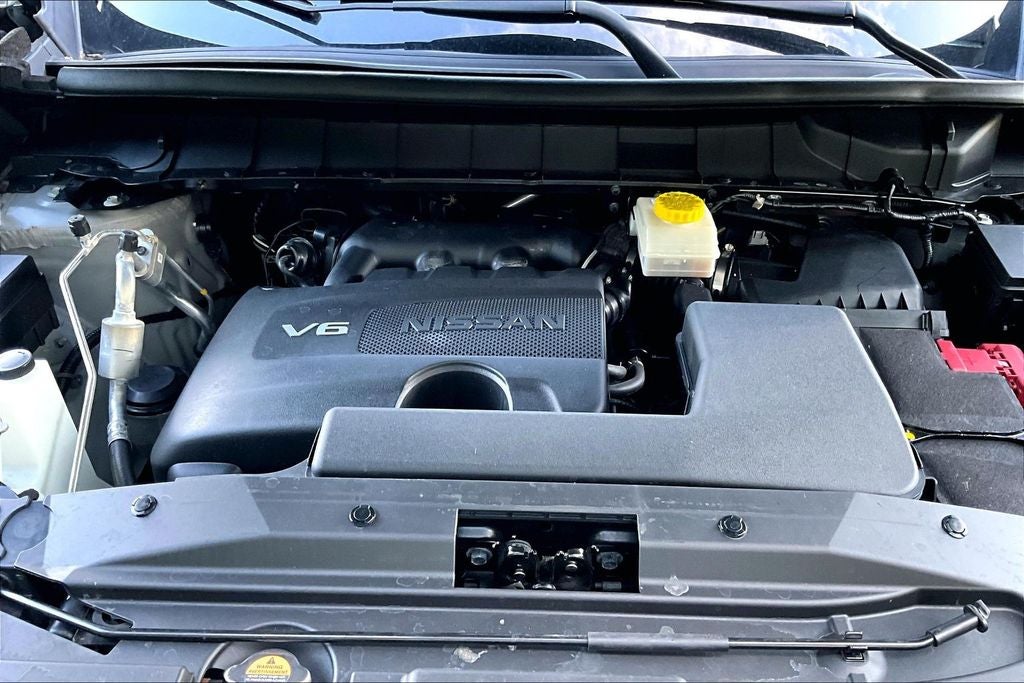 2023 Nissan Pathfinder SL