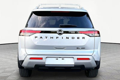 2023 Nissan Pathfinder SL