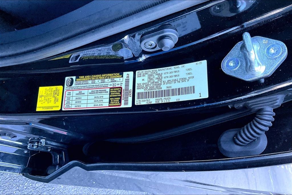 2025 Toyota Tundra SR5