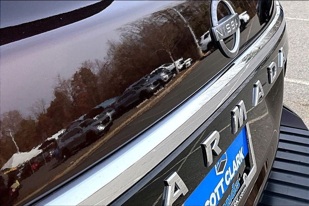 2022 Nissan Armada SL