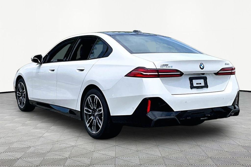 2026 BMW 5 Series 530i xDrive