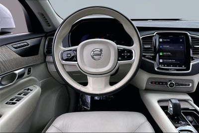 2023 Volvo XC90 Recharge Plug-In Hybrid Plus Bright Theme