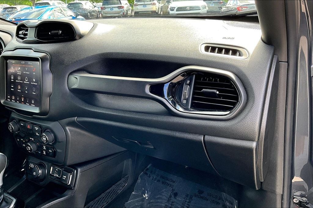 2022 Jeep Renegade Altitude
