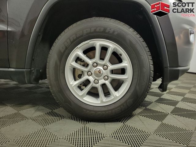2019 Jeep Grand Cherokee Laredo E 4D Sport Utility