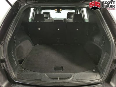 2019 Jeep Grand Cherokee Laredo E 4D Sport Utility