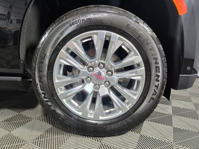 2024 GMC Yukon Denali 4D Sport Utility