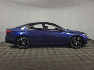 2023 Nissan Altima 2.5 SR 4D Sedan
