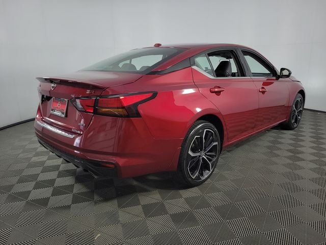 2023 Nissan Altima 2.5 SR 4D Sedan