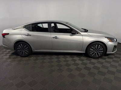 2024 Nissan Altima 2.5 SV 4D Sedan
