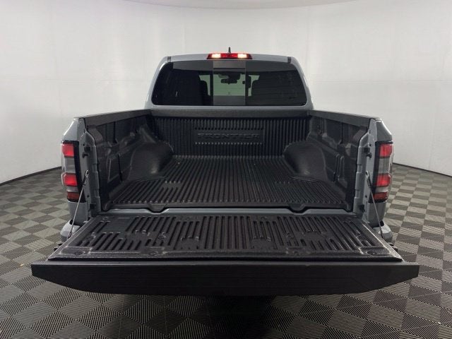 2024 Nissan Frontier PRO-4X 4D Crew Cab