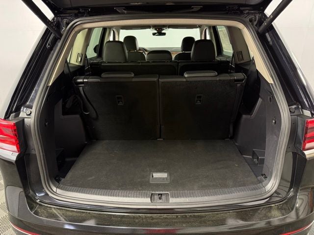 2025 Volkswagen Atlas 2.0T SE w/Technology 4D Sport Utility