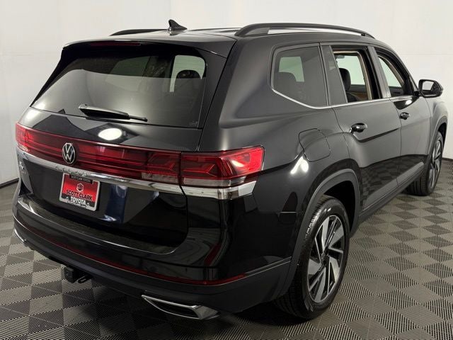 2025 Volkswagen Atlas 2.0T SE w/Technology 4D Sport Utility