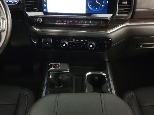 2024 Chevrolet Silverado 1500 RST 4D Crew Cab