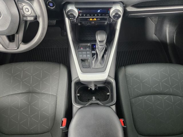 2024 Toyota RAV4 XLE 4D Sport Utility