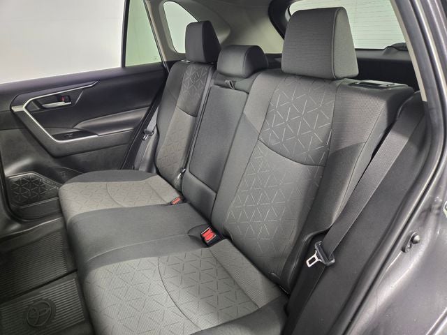 2024 Toyota RAV4 XLE 4D Sport Utility