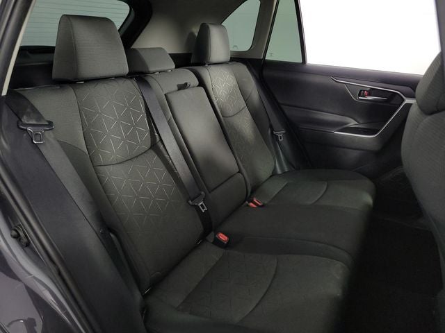 2021 Toyota RAV4 XLE 4D Sport Utility