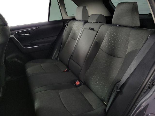 2021 Toyota RAV4 XLE 4D Sport Utility