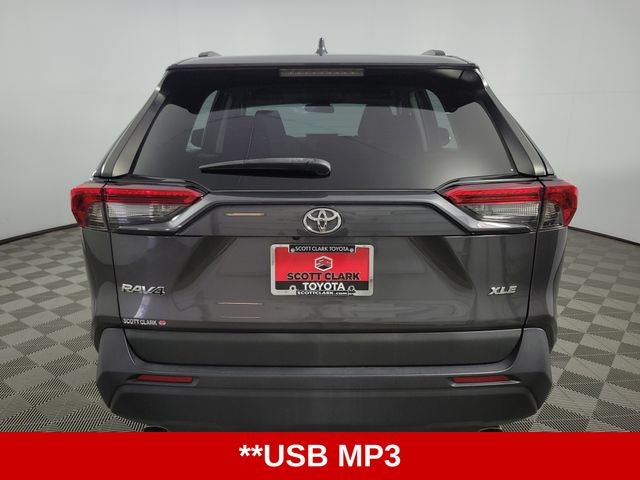 2021 Toyota RAV4 XLE 4D Sport Utility