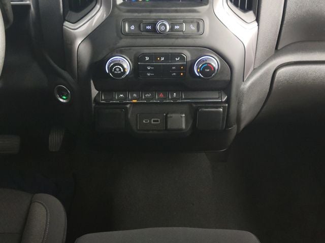 2023 Chevrolet Silverado 1500 Custom 4D Crew Cab