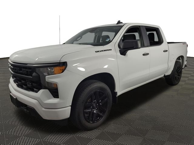 2023 Chevrolet Silverado 1500 Custom 4D Crew Cab