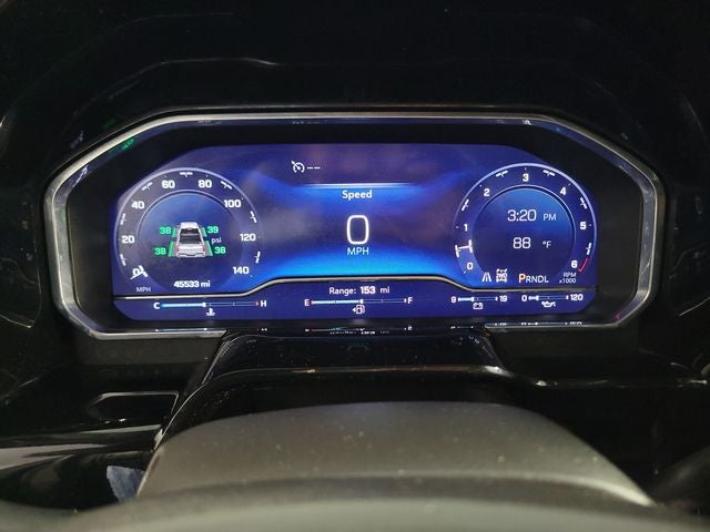 2025 Chevrolet Silverado 1500 LT 4D Crew Cab