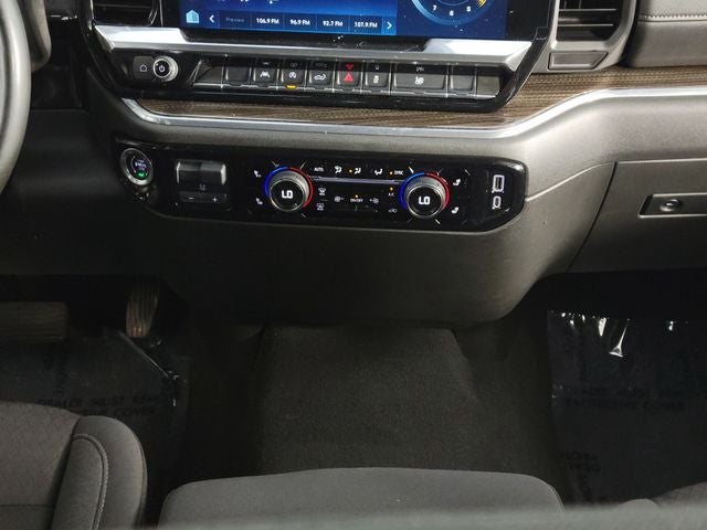 2025 Chevrolet Silverado 1500 LT 4D Crew Cab