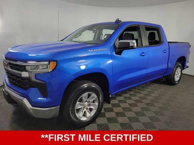 2025 Chevrolet Silverado 1500 LT 4D Crew Cab