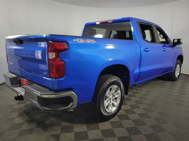 2025 Chevrolet Silverado 1500 LT 4D Crew Cab