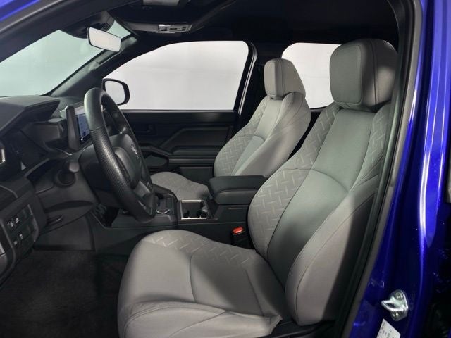 2025 Toyota Tacoma SR5 4D Double Cab