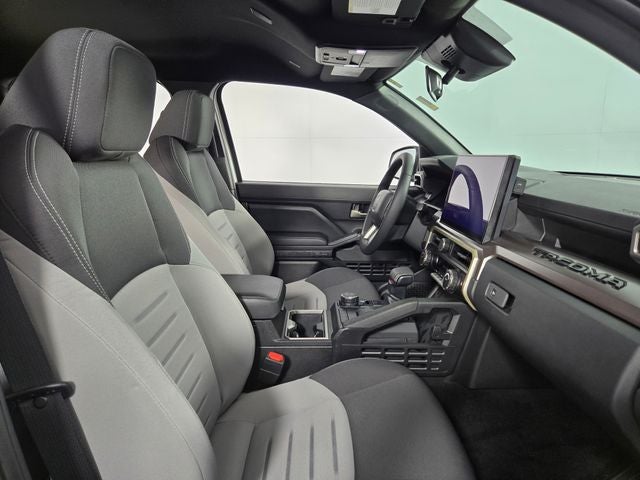2025 Toyota Tacoma Hybrid TRD Sport 4D Crew Cab