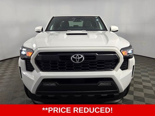 2025 Toyota Tacoma Hybrid TRD Sport 4D Crew Cab