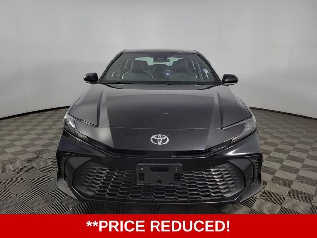 2025 Toyota Camry SE 4D Sedan