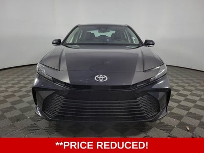 2025 Toyota Camry LE 4D Sedan