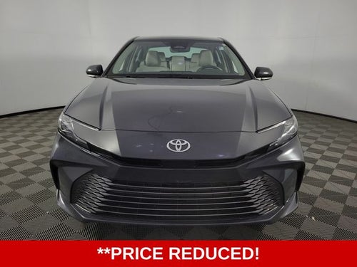 2025 Toyota Camry XLE 4D Sedan