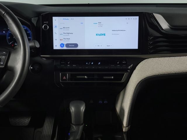 2025 Toyota Camry XLE 4D Sedan