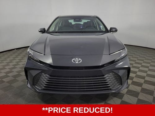 2025 Toyota Camry XLE 4D Sedan