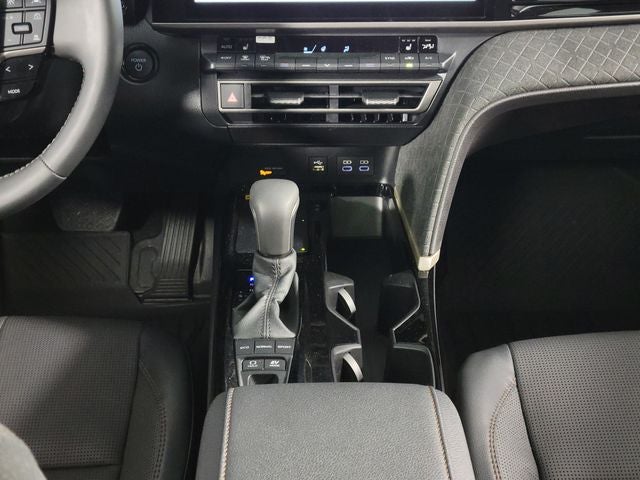 2025 Toyota Camry XLE 4D Sedan