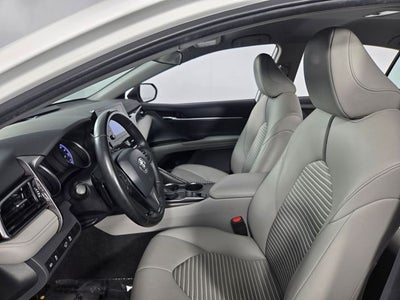 2023 Toyota Camry Hybrid SE 4D Sedan