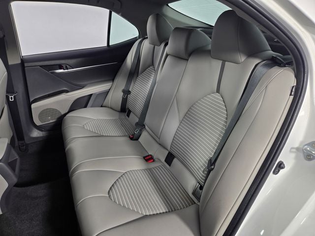 2023 Toyota Camry Hybrid SE 4D Sedan