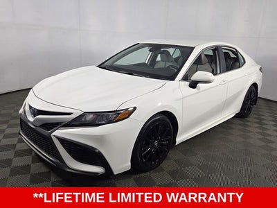 2023 Toyota Camry Hybrid SE 4D Sedan