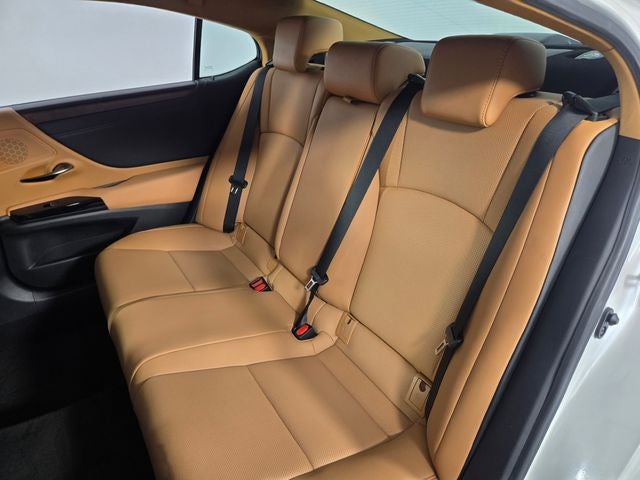 2025 Lexus ES 350 4D Sedan