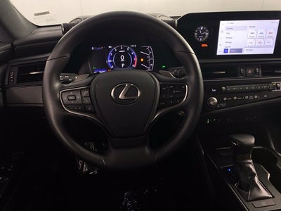 2025 Lexus ES 350 4D Sedan
