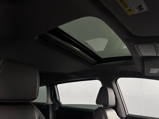 2019 Honda Odyssey HANDICAP VAN w/Navigation and Rear Entertainment System