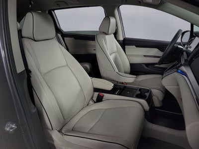 2025 Honda Odyssey Touring 4D Passenger Van