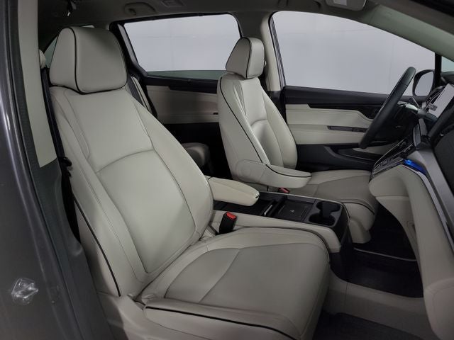 2025 Honda Odyssey Touring 4D Passenger Van